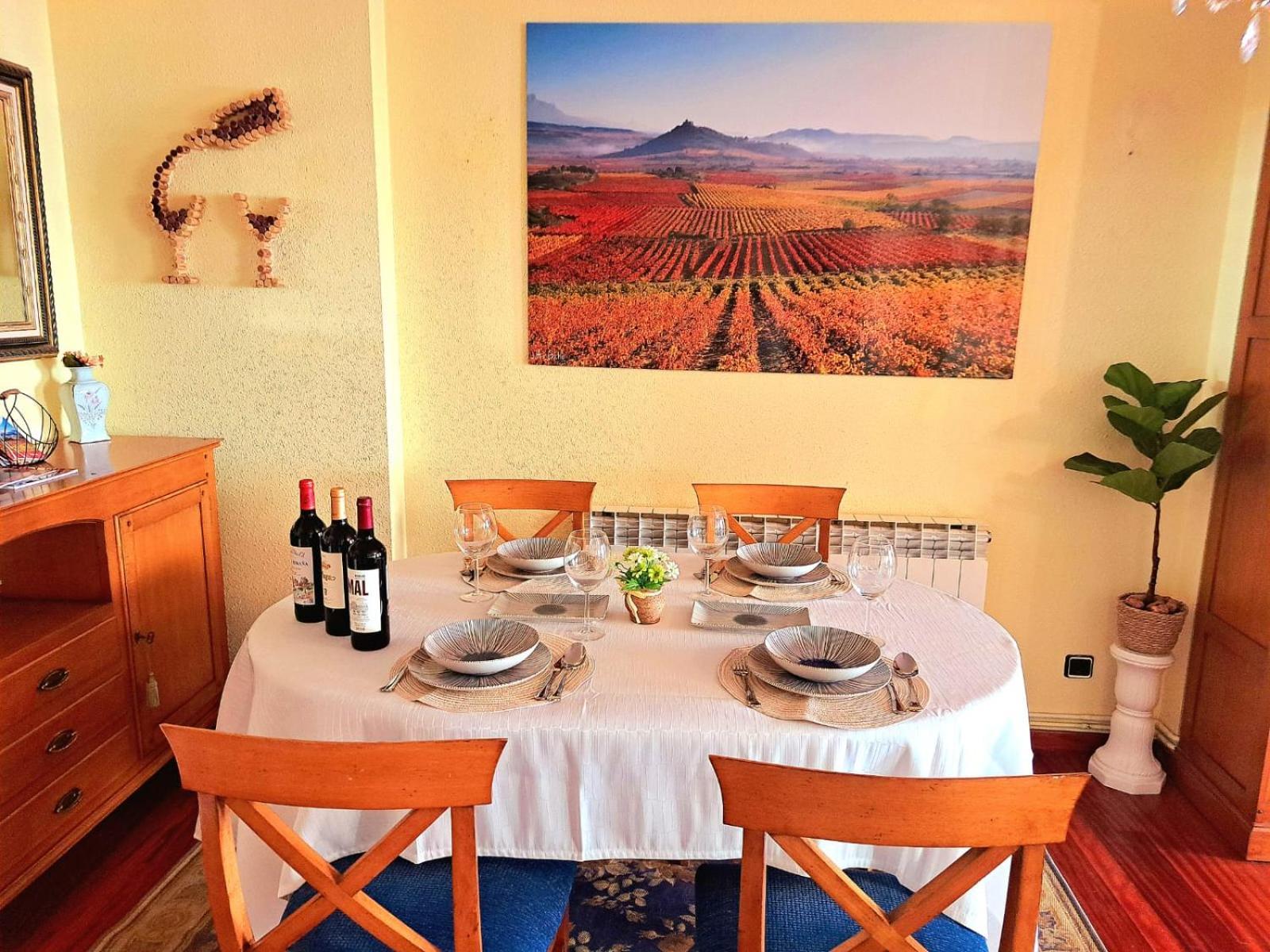 Garnachasblancas Apartment Харо Екстериор снимка